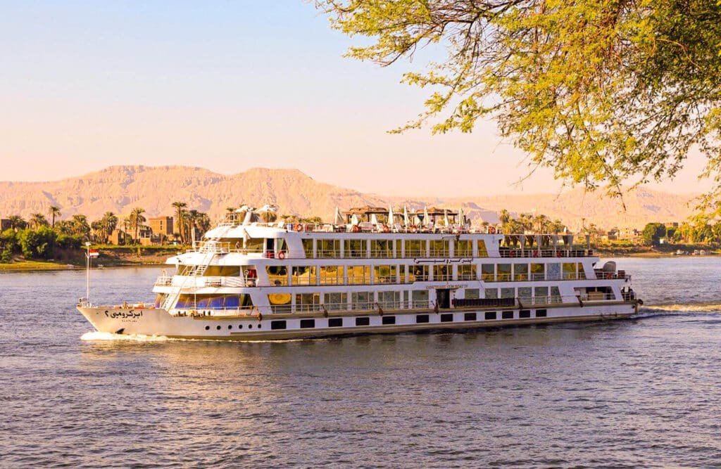 4 Noches de Crucero por el Nilo de Luxor a Asuán