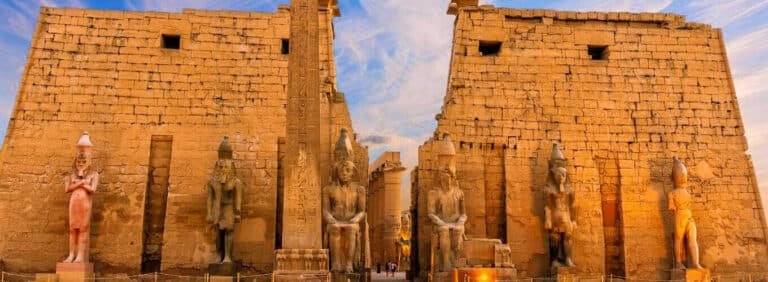 Descubre el majestuoso Templo de Luxor en Egipto