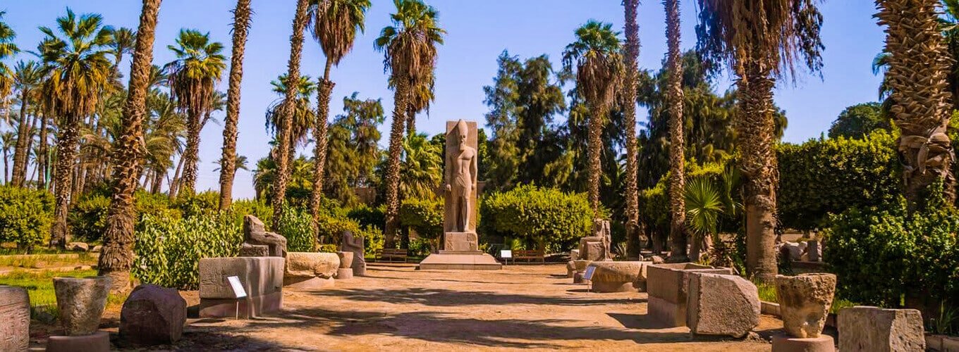 Vista panorámica de las ruinas de la ciudad de Menfis en El Cairo, Egipto.