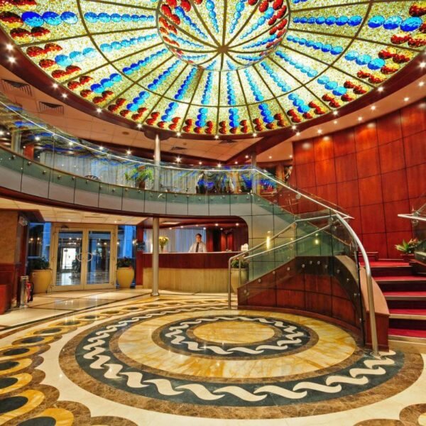 Joyería de rubí real en un crucero por el Nilo.