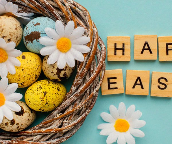 Procesión de Semana Santa en Egipto con tradiciones religiosas locales.