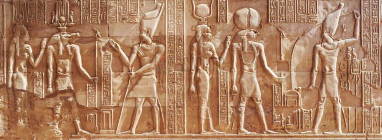 Mejores Dioses Egipcios: Deidades del Antiguo Egipto
