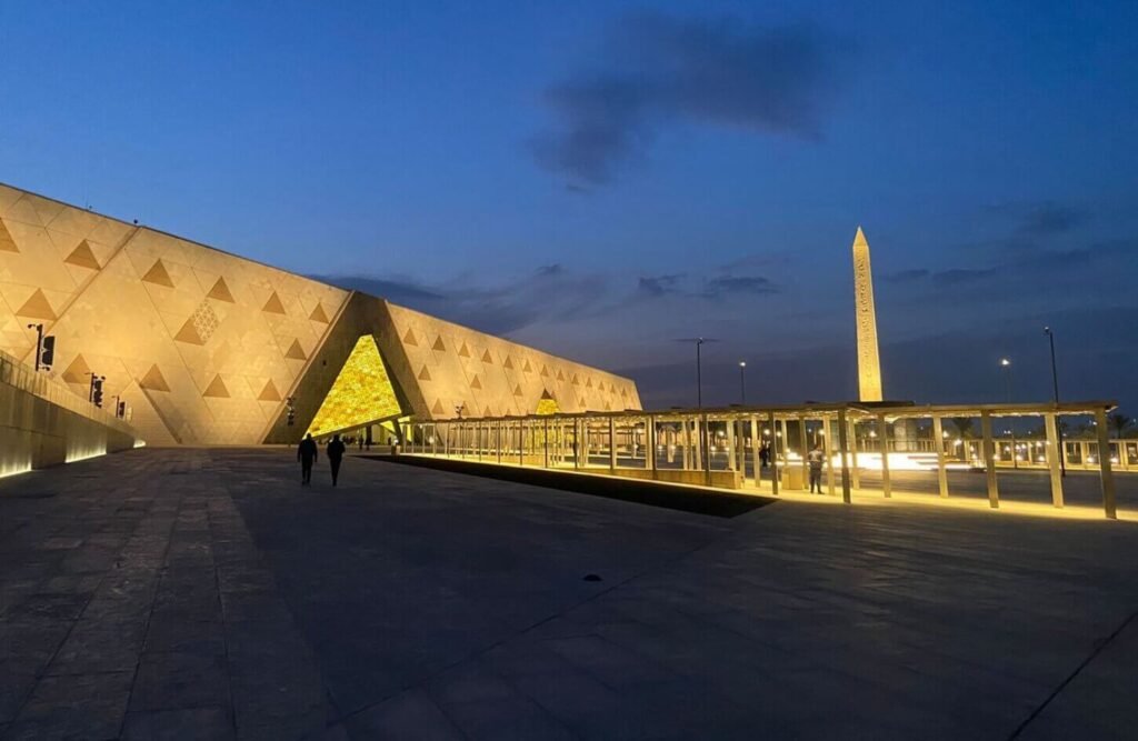 Excursión de un Día a las Pirámides de Giza y al Gran Museo Egipcio