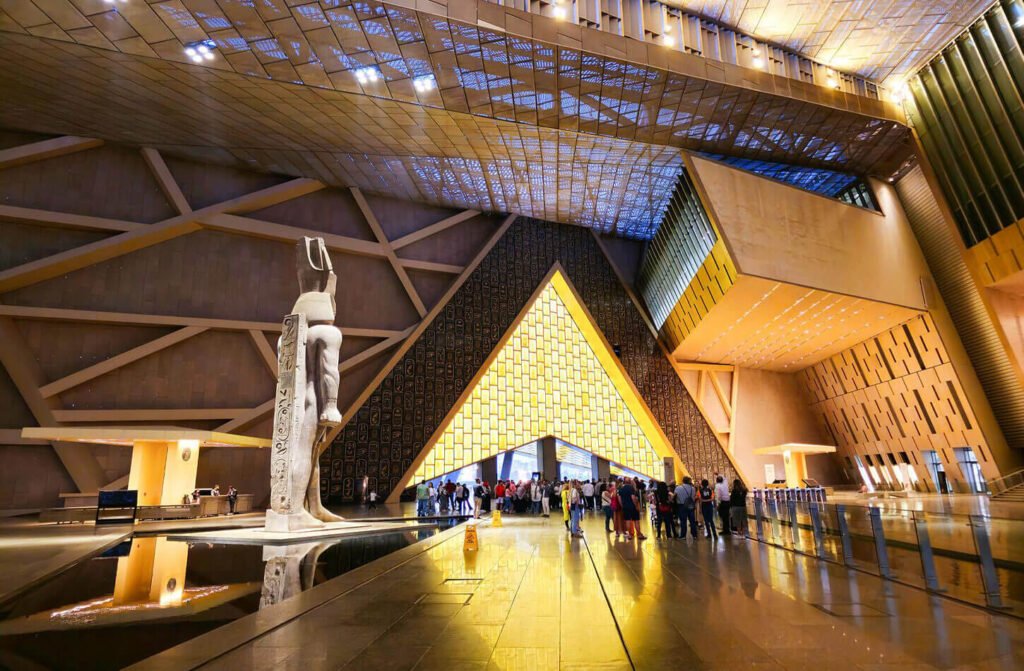 Tour de Día Completo a El Cairo desde Asuán en Avión